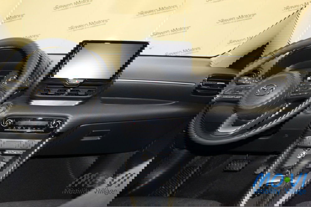 Mazda Mazda2 Hybrid nuova a Torino (10)