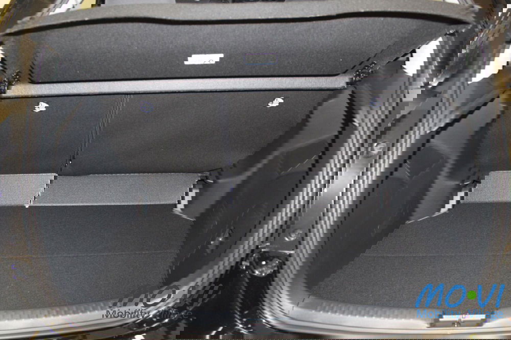 Mazda Mazda2 Hybrid nuova a Torino (13)