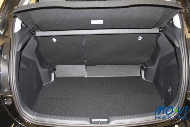 Mazda Mazda2 Hybrid nuova a Torino (13)