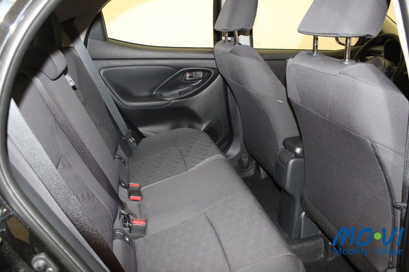 Mazda Mazda2 Hybrid nuova a Torino (9)