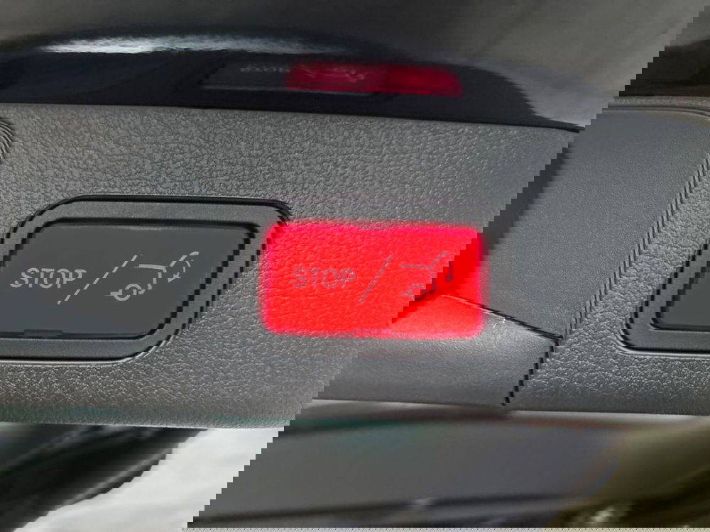 Mercedes-Benz GLB usata a Pescara (15)