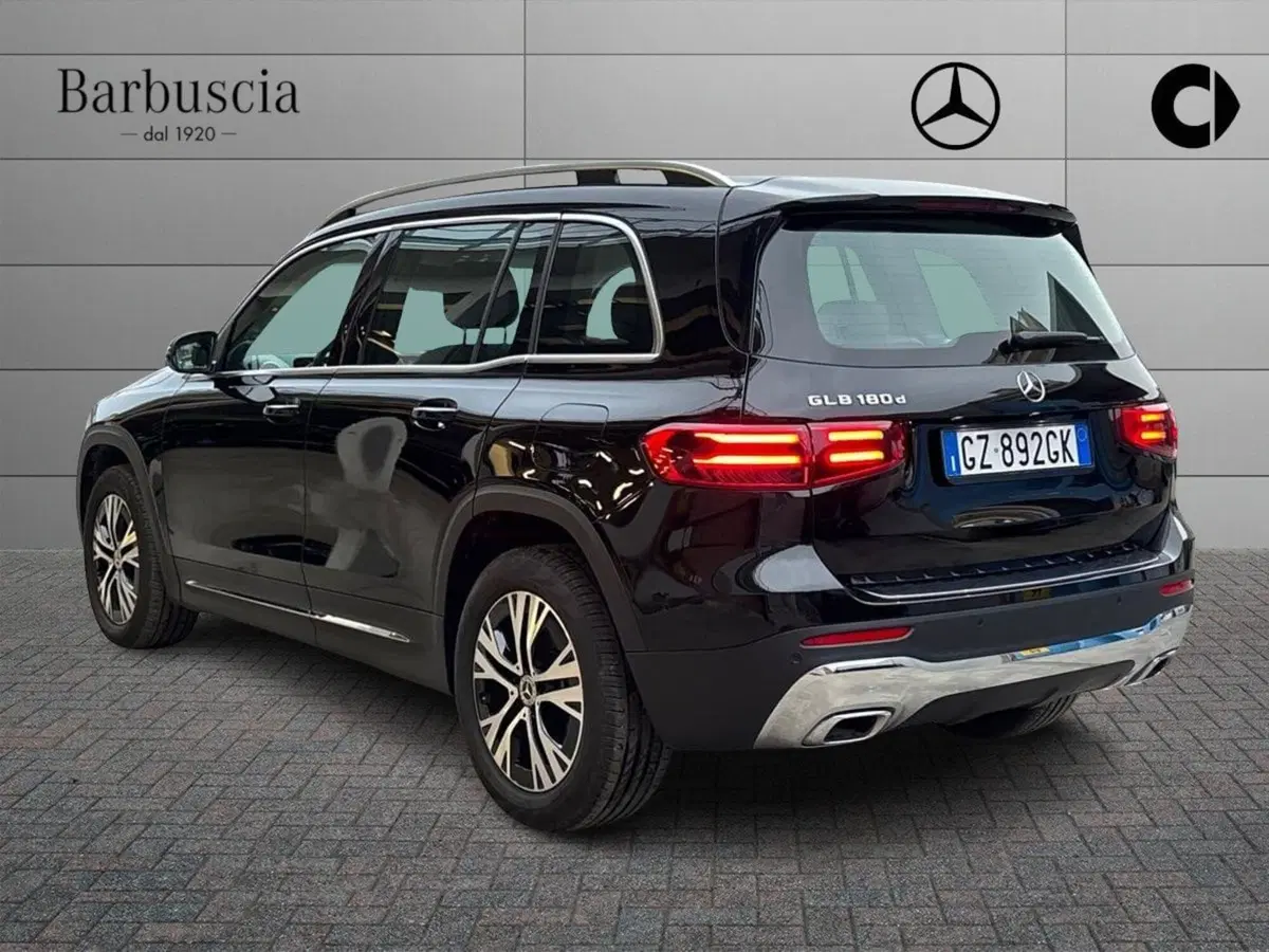 Mercedes-Benz GLB usata a Pescara (4)