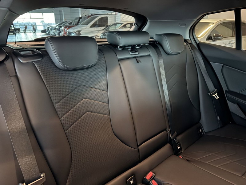 BMW Serie 1 nuova a Messina (10)
