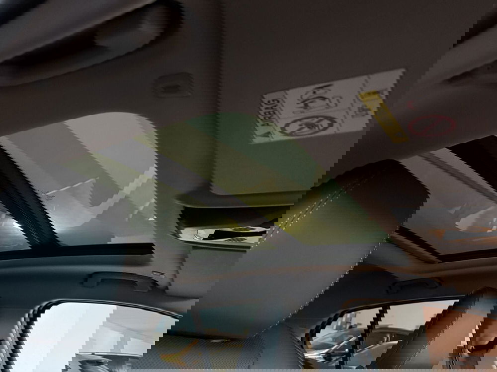 BMW Serie 1 nuova a Messina (12)