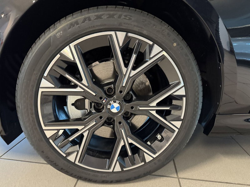 BMW Serie 1 nuova a Messina (5)