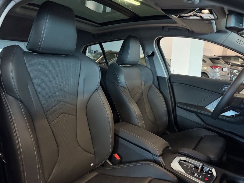 BMW Serie 1 nuova a Messina (8)