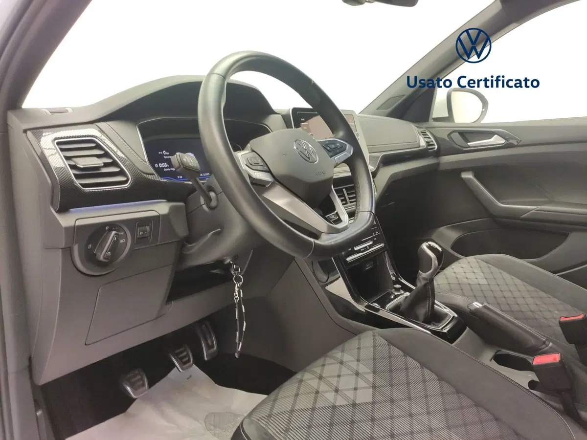 Volkswagen T-Cross usata a Avellino (18)