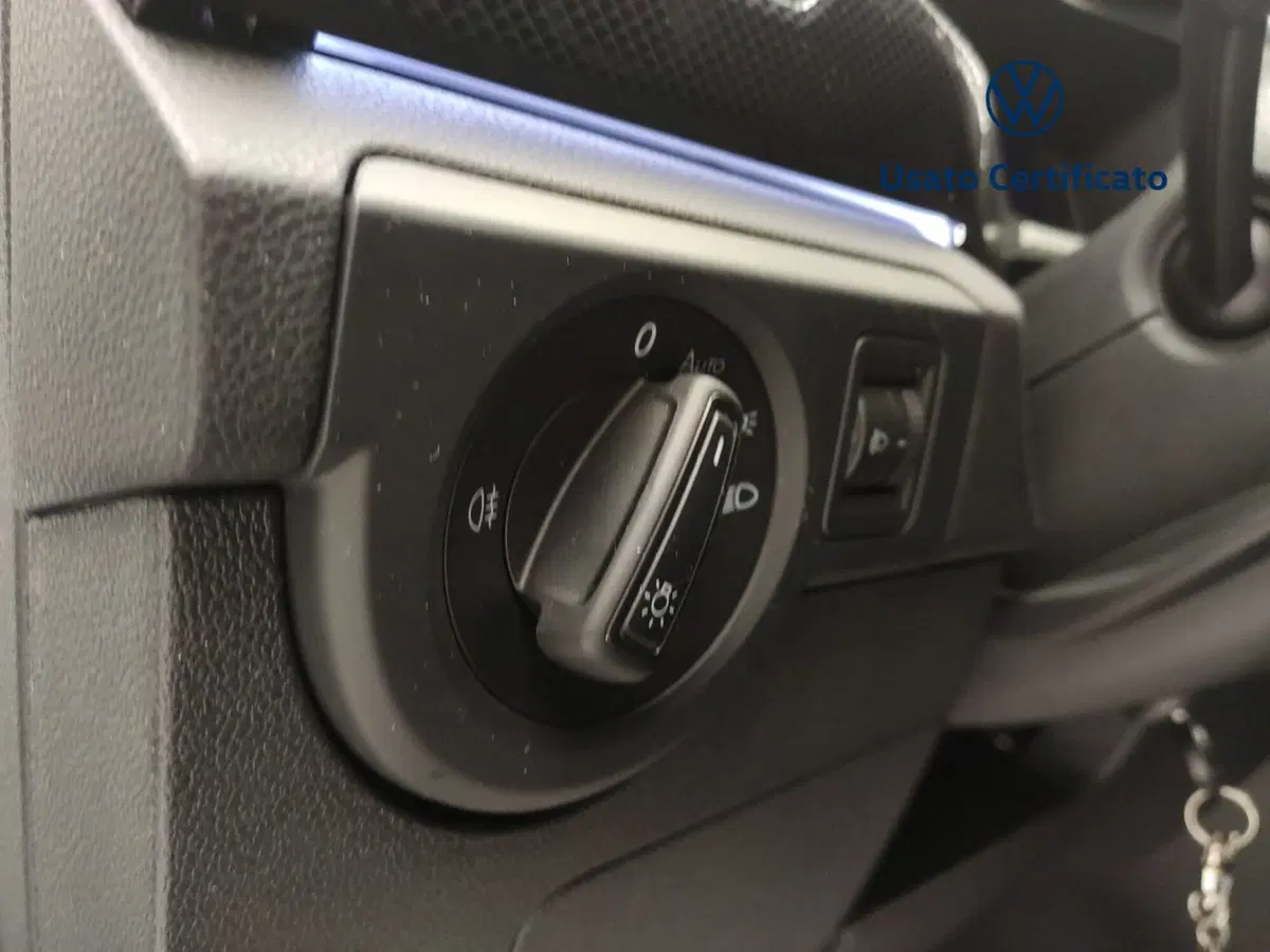 Volkswagen T-Cross usata a Avellino (20)