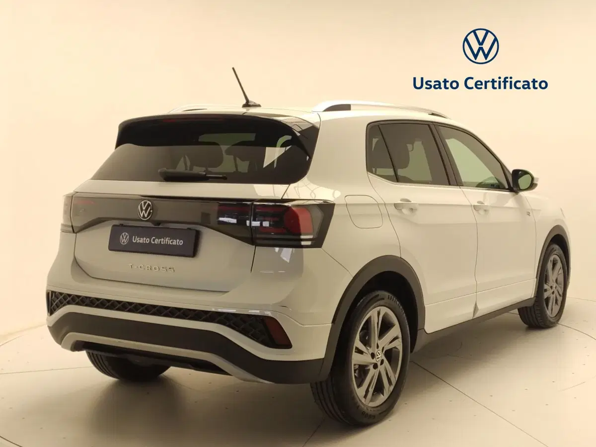 Volkswagen T-Cross usata a Avellino (7)