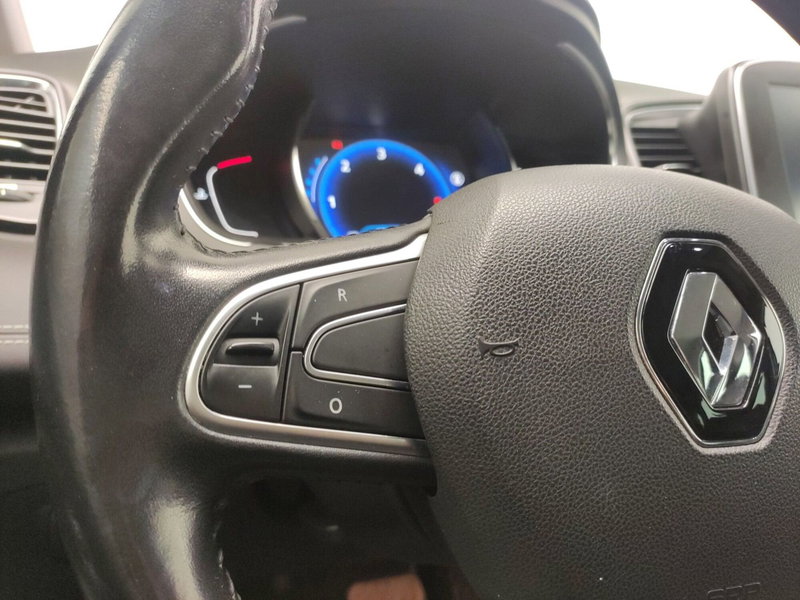 Renault Scénic usata a Avellino (18)