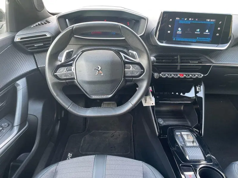 Peugeot 2008 usata a Salerno (10)