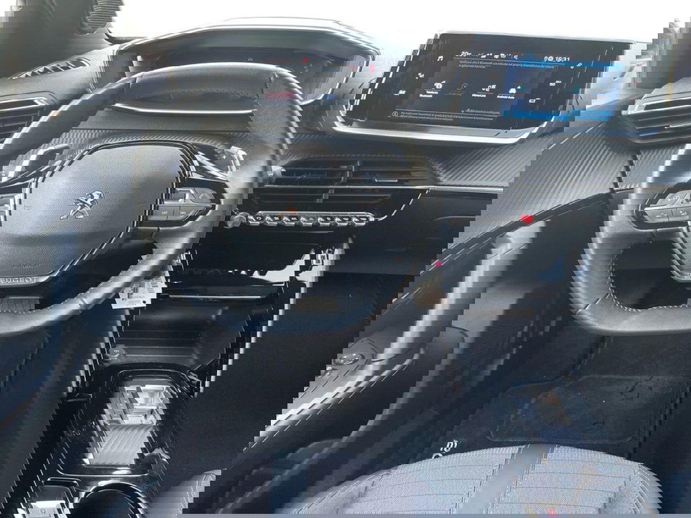 Peugeot 2008 usata a Salerno (10)