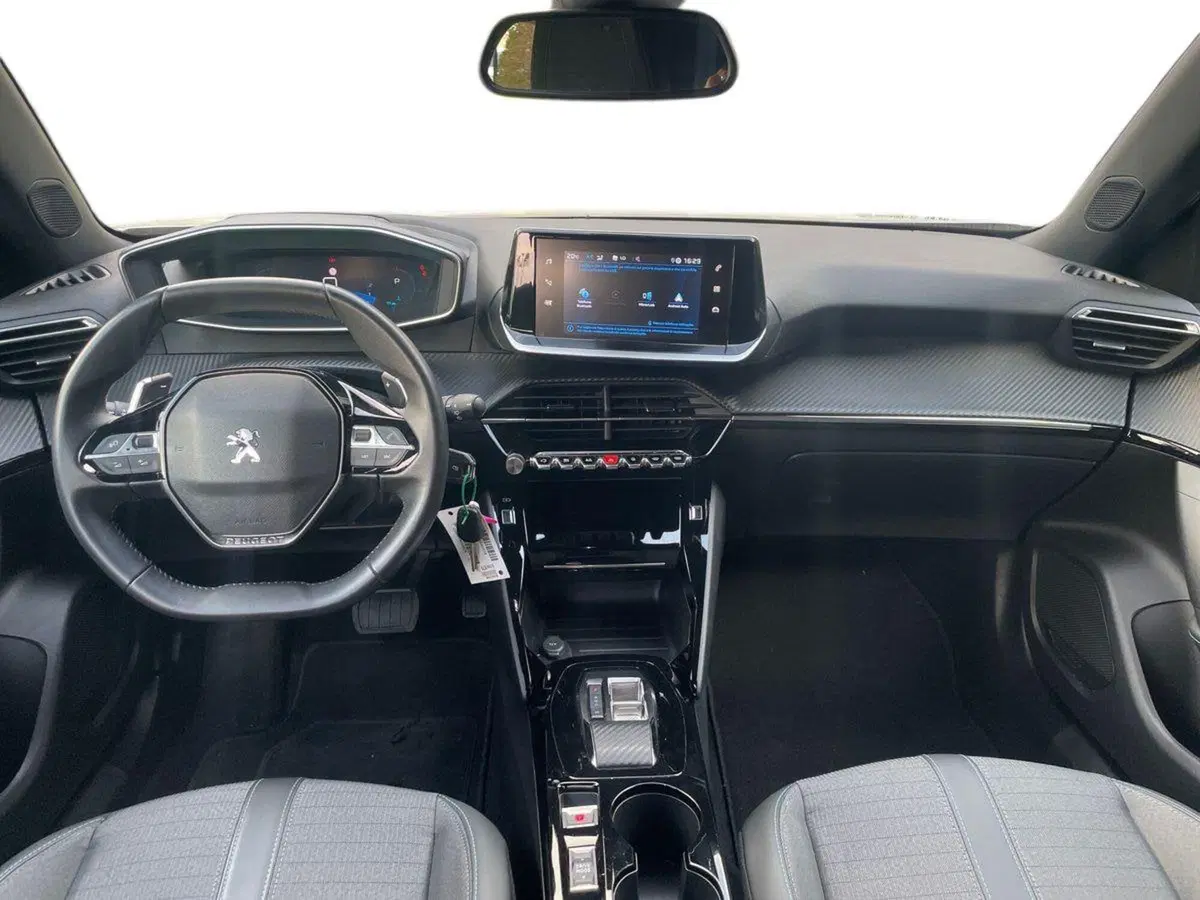 Peugeot 2008 usata a Salerno (11)