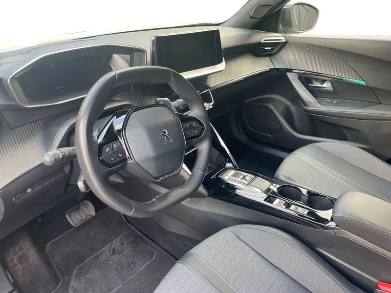 Peugeot 2008 usata a Salerno (9)