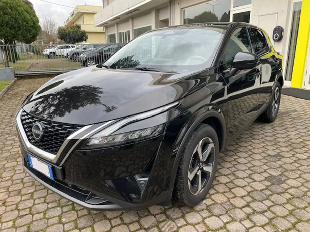 Nissan Qashqai usata a Rimini (2)