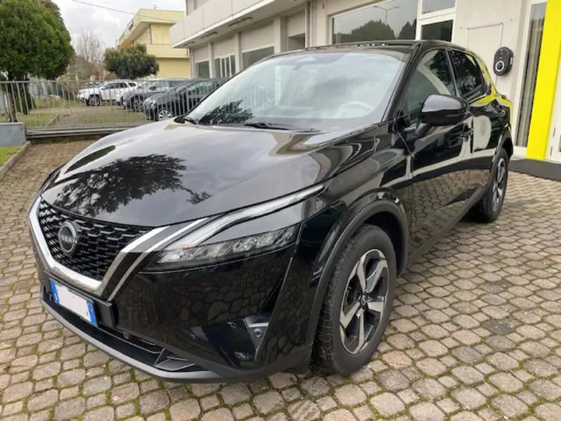 Nissan Qashqai usata a Rimini (2)