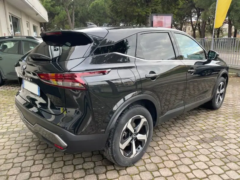 Nissan Qashqai usata a Rimini (4)