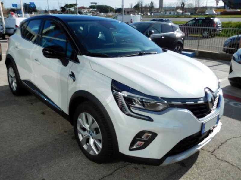 Renault Captur usata a Rimini (2)