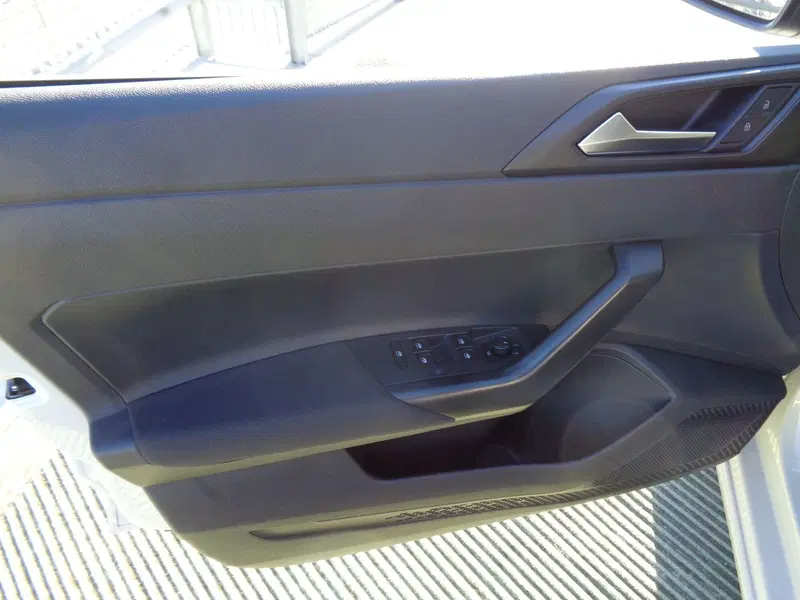 Volkswagen Polo usata a Belluno (7)