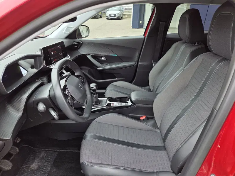 Peugeot 2008 usata a Cremona (9)