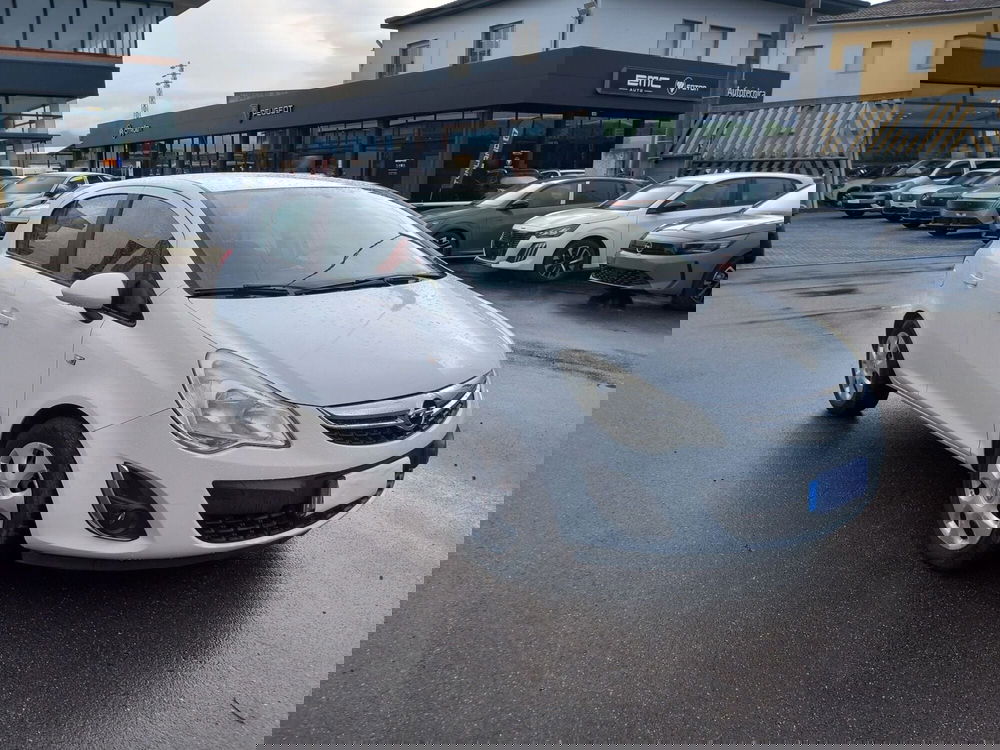 Opel Corsa usata a Lucca (4)