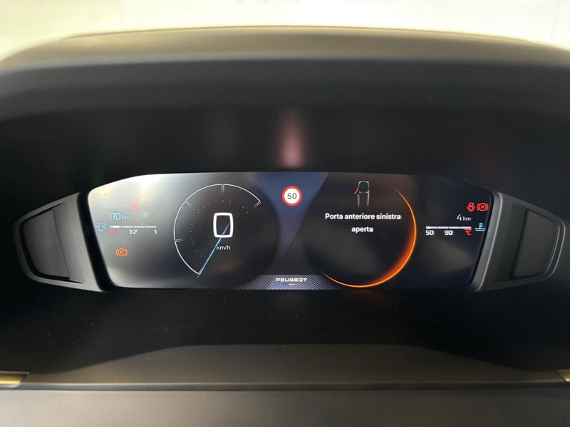 Peugeot 2008 nuova a Monza e Brianza (8)