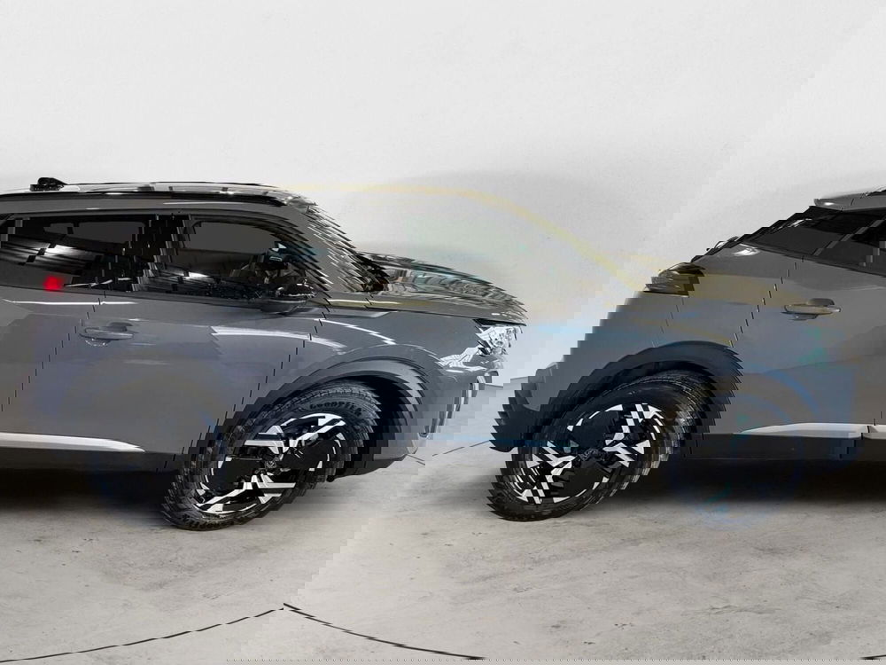 Peugeot 2008 nuova a Monza e Brianza (7)