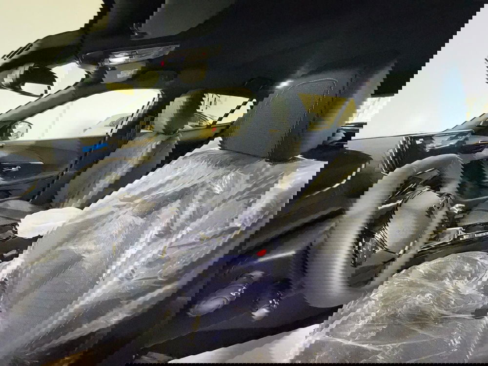 Peugeot 2008 nuova a Monza e Brianza (12)