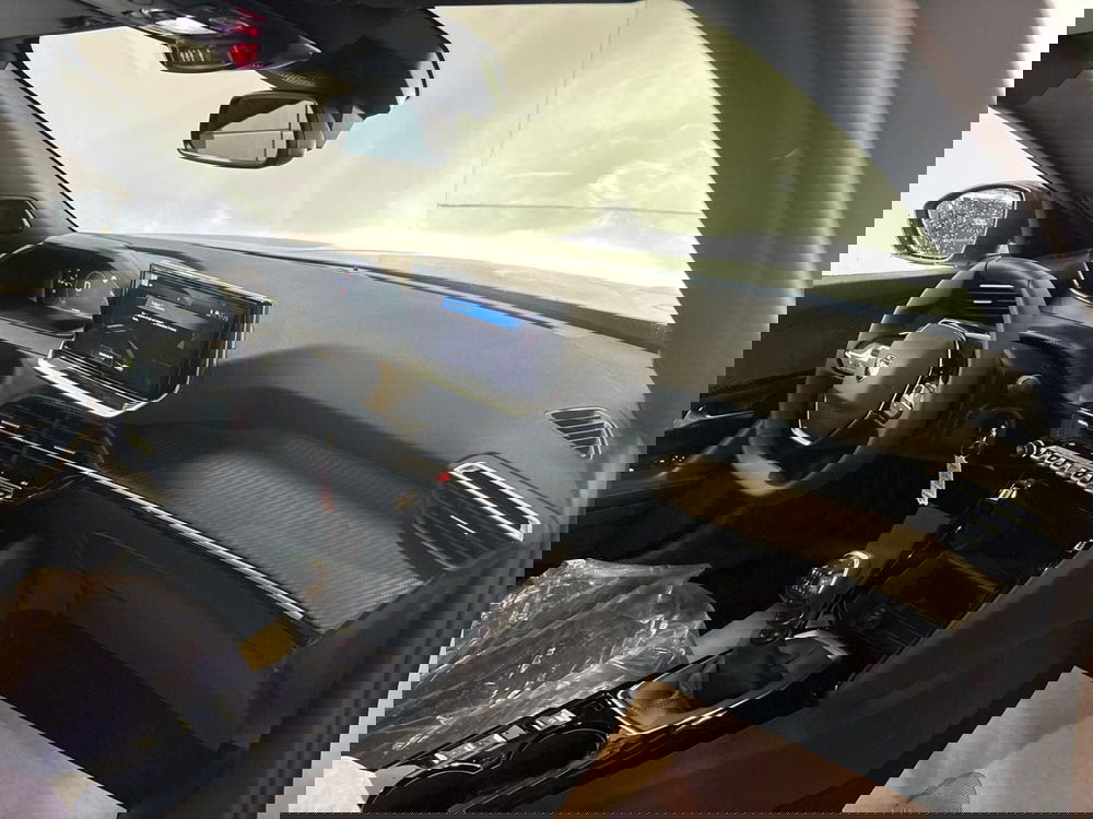 Peugeot 2008 nuova a Monza e Brianza (14)