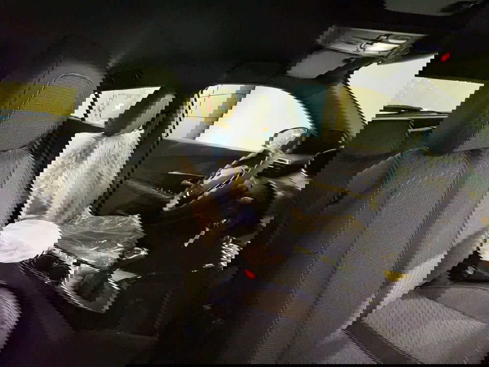 Peugeot 2008 nuova a Monza e Brianza (15)