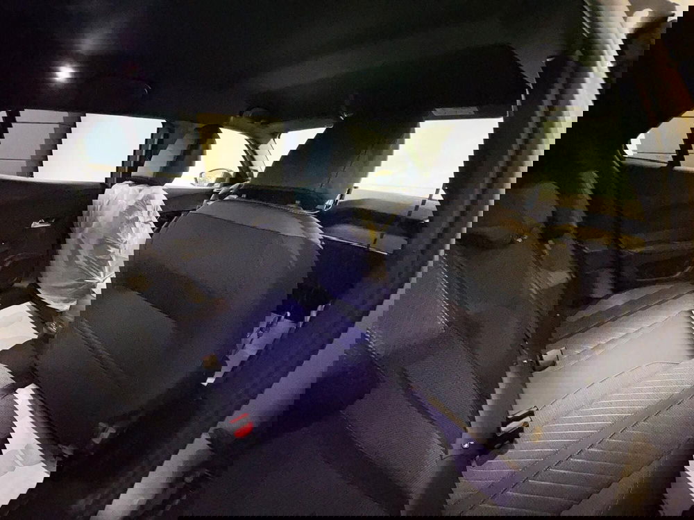 Peugeot 2008 nuova a Monza e Brianza (16)