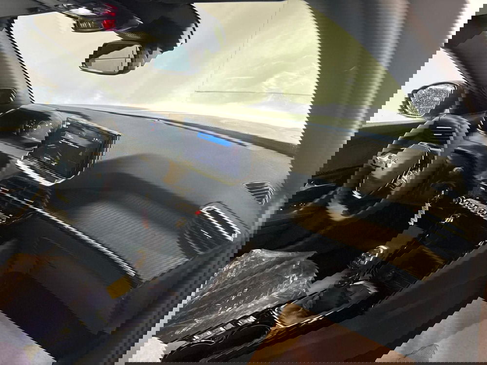 Peugeot 2008 nuova a Monza e Brianza (14)