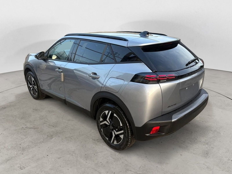 Peugeot 2008 nuova a Monza e Brianza (4)