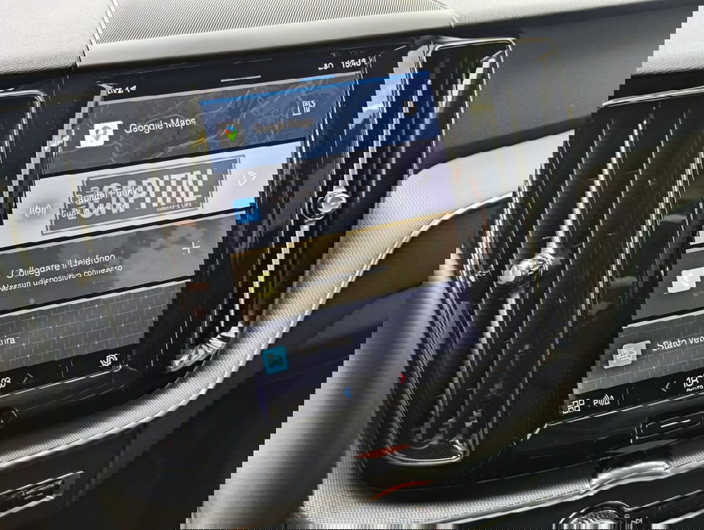 Volvo XC60 usata a Pescara (10)