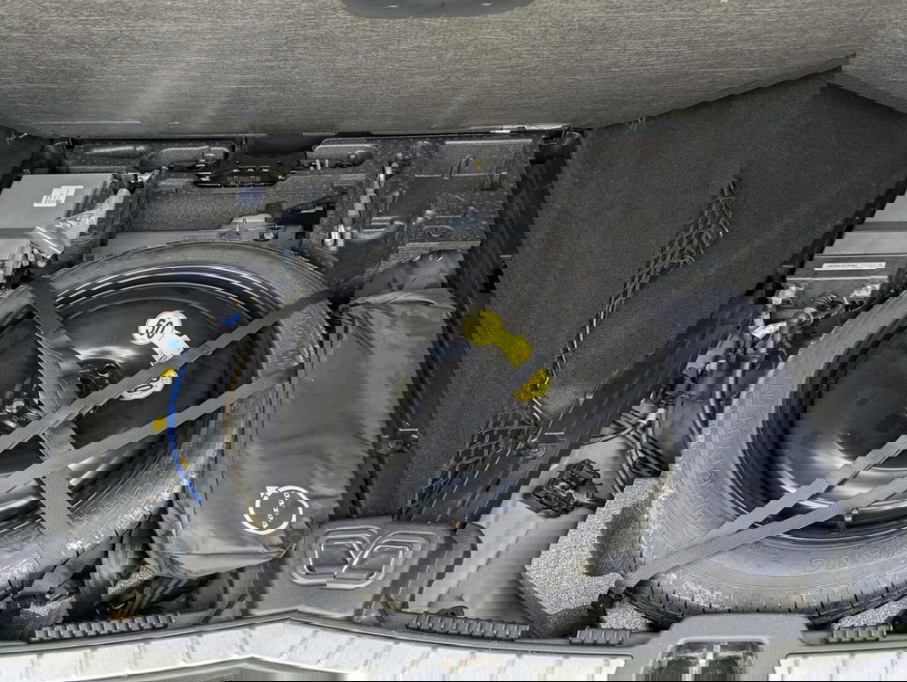 Volvo XC60 usata a Pescara (15)