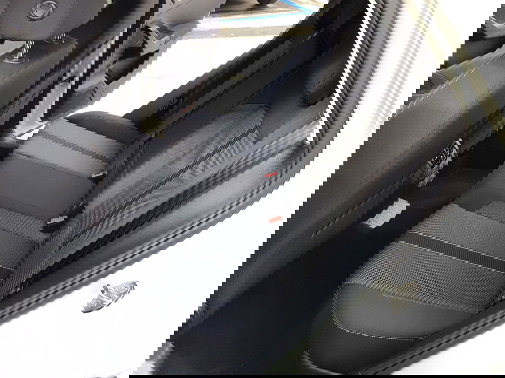 Volkswagen T-Roc usata a Genova (12)