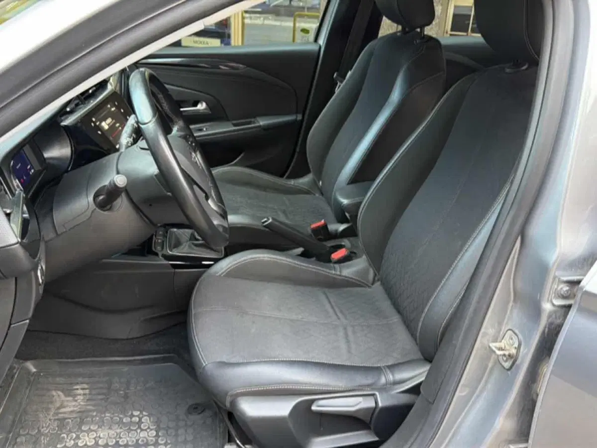 Opel Corsa usata a Foggia (11)
