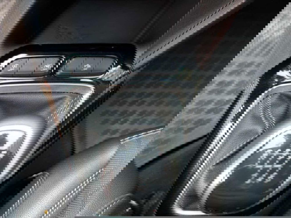 Opel Corsa usata a Foggia (7)