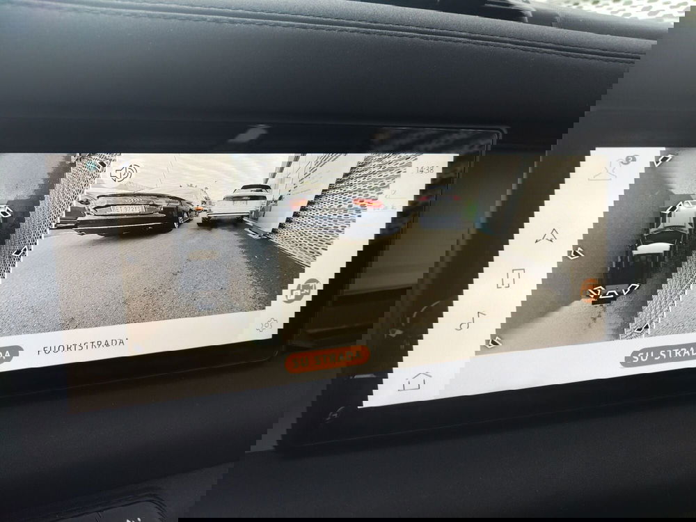 Land Rover Defender usata a Modena (11)