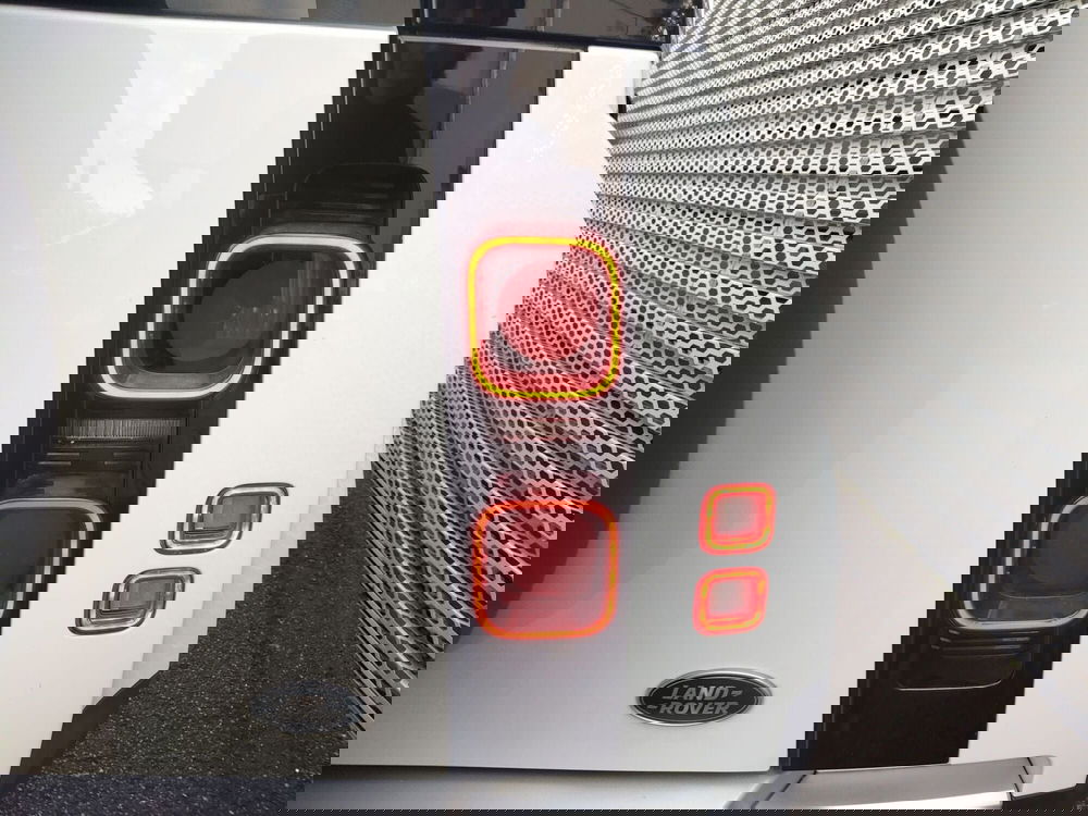 Land Rover Defender usata a Modena (18)