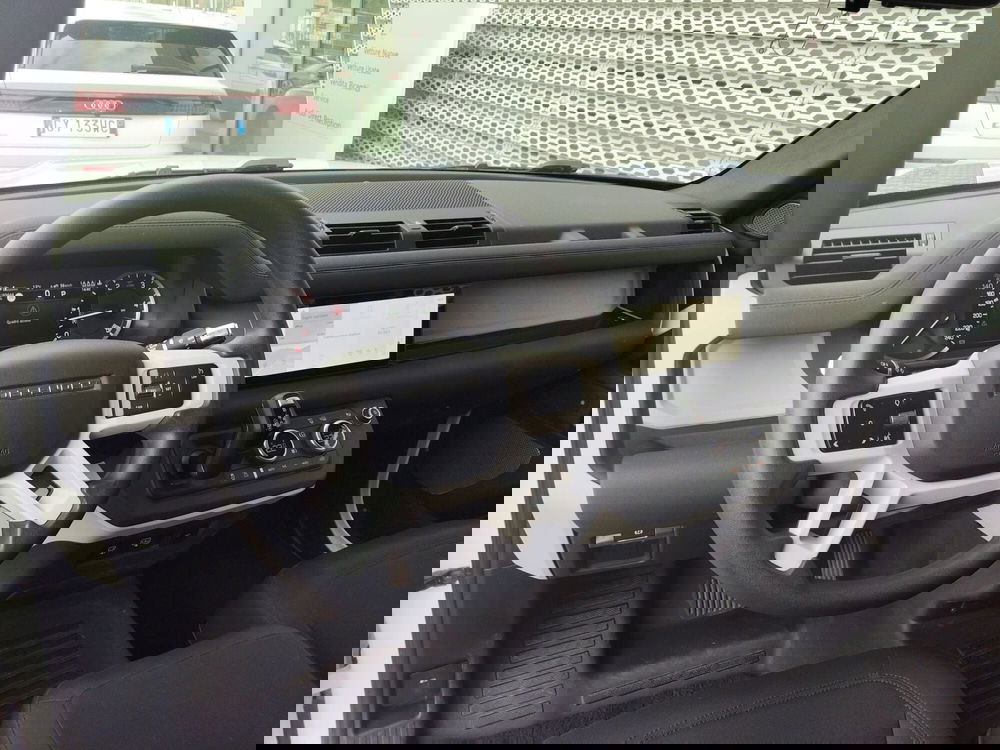 Land Rover Defender usata a Modena (7)