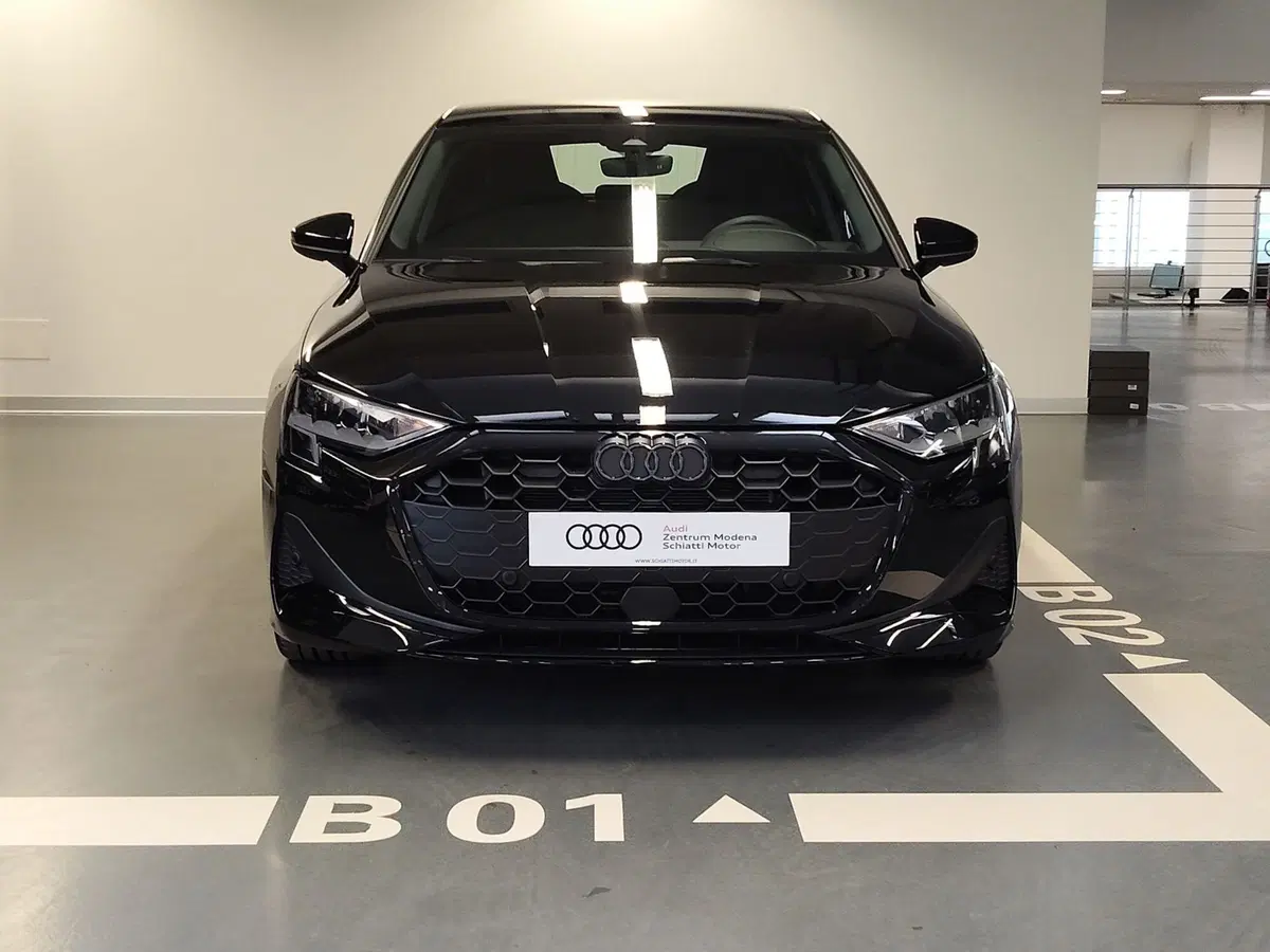 Audi A3 Sportback nuova a Modena (2)