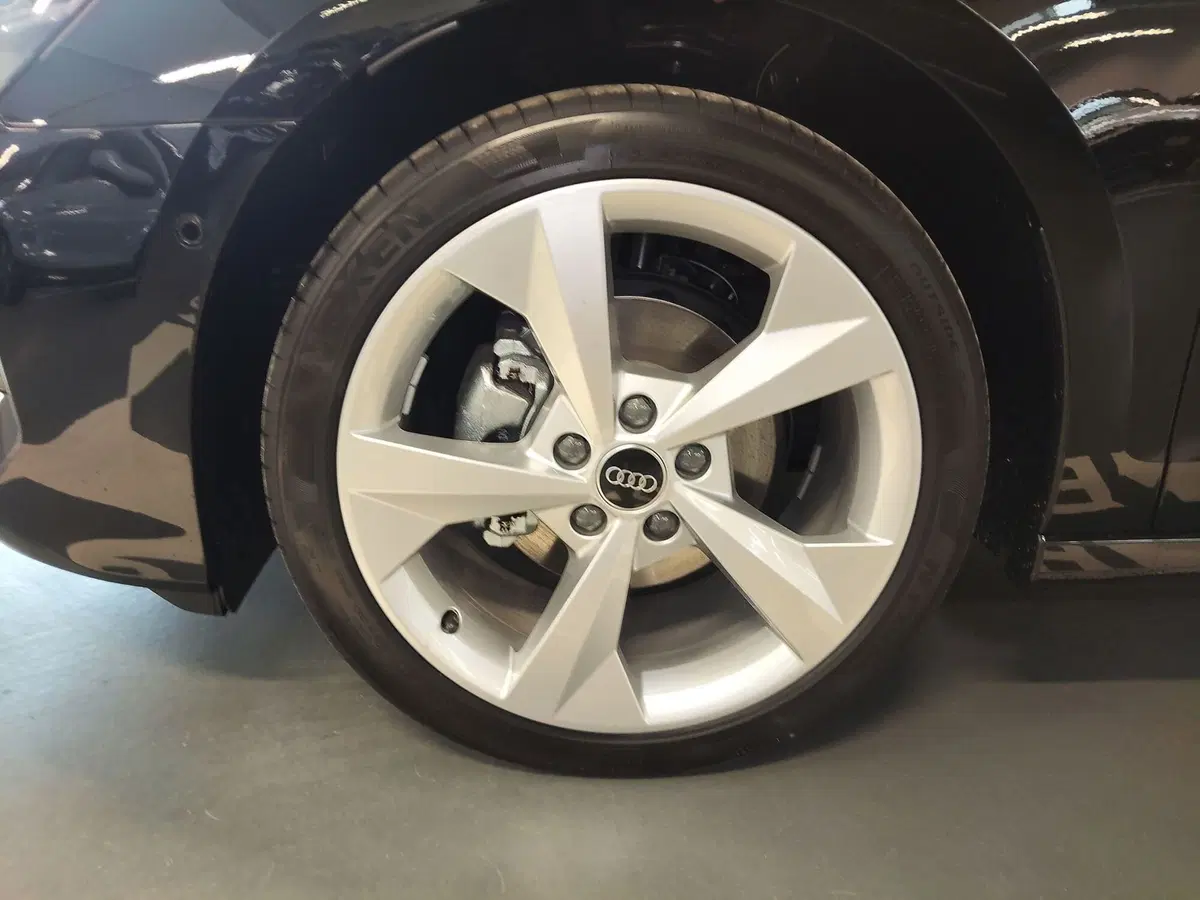 Audi A3 Sportback nuova a Modena (6)