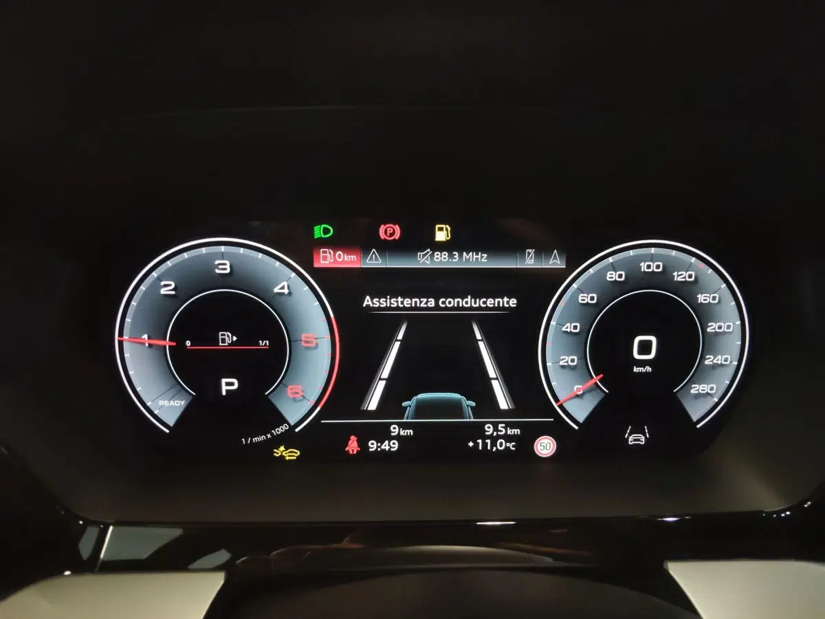 Audi A3 Sportback nuova a Modena (9)