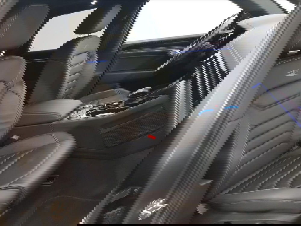 Volkswagen Touareg usata a Lucca (11)