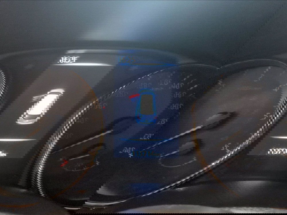 Nissan X-Trail usata a Milano (11)