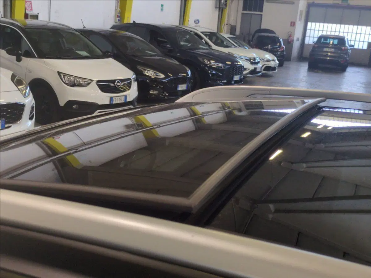 Nissan X-Trail usata a Milano (14)