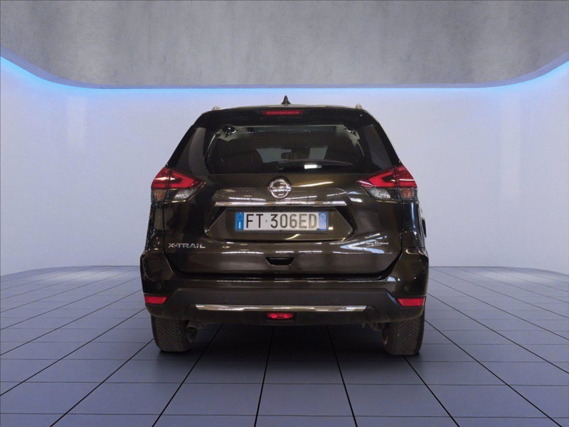Nissan X-Trail usata a Milano (4)
