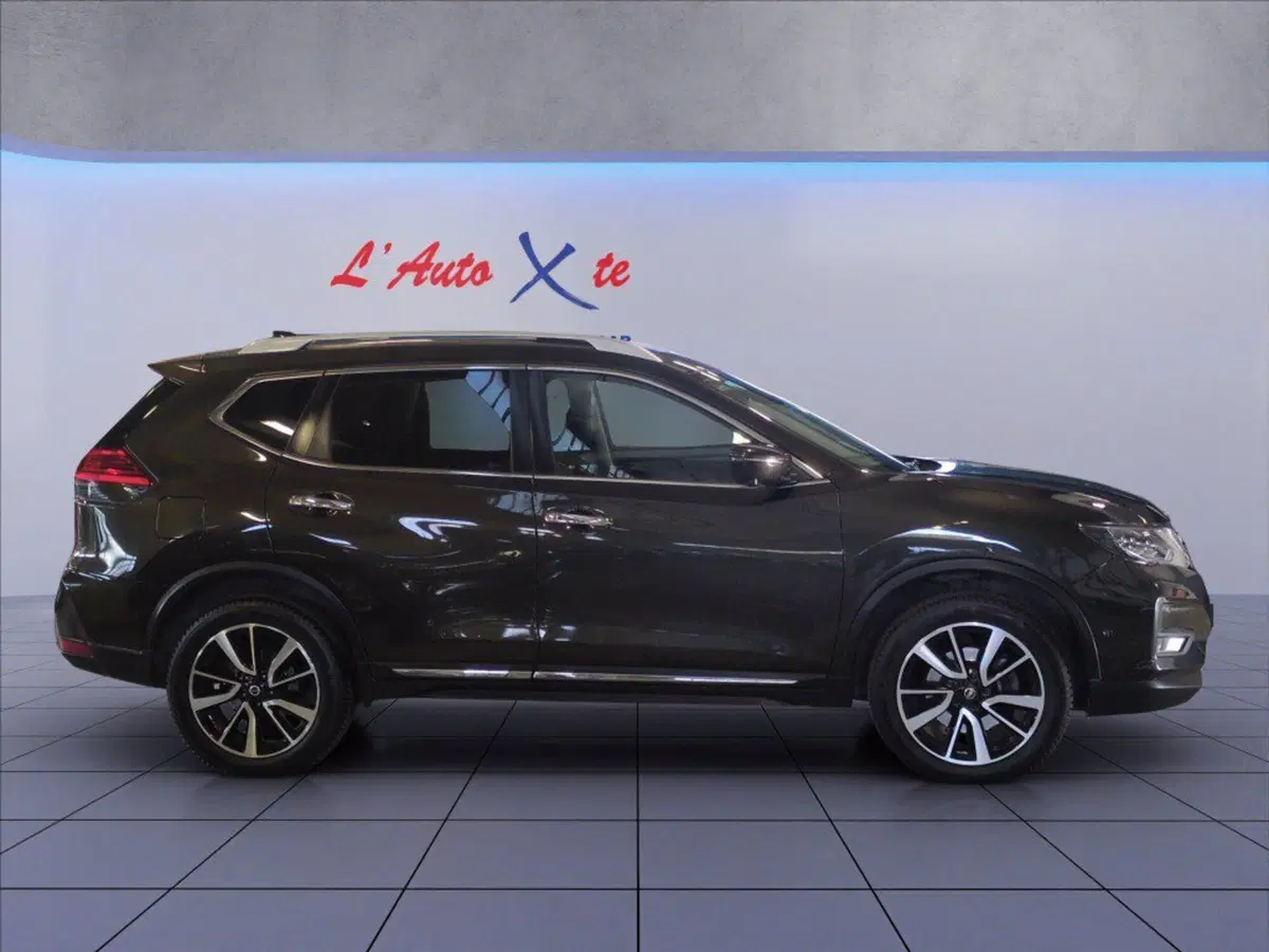 Nissan X-Trail usata a Milano (6)