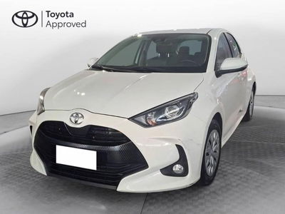 Toyota Yaris 1.0 5 porte Active del 2023 usata a Torino